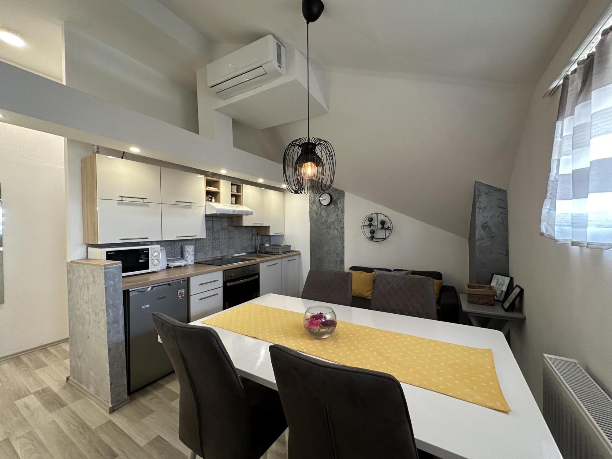 Albert Apartments Zagreb Airport Velika Gorica Eksteriør bilde