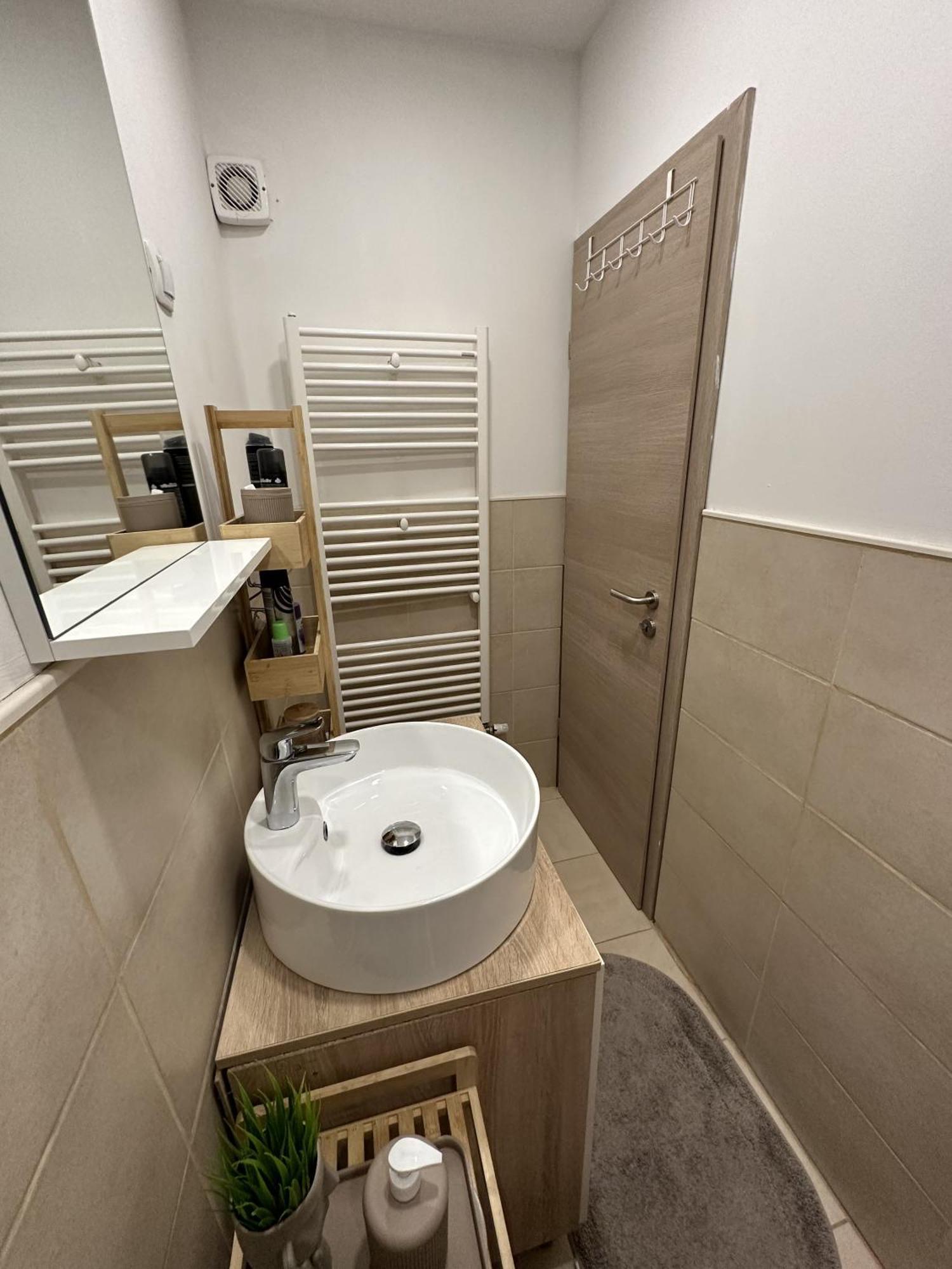 Albert Apartments Zagreb Airport Velika Gorica Eksteriør bilde
